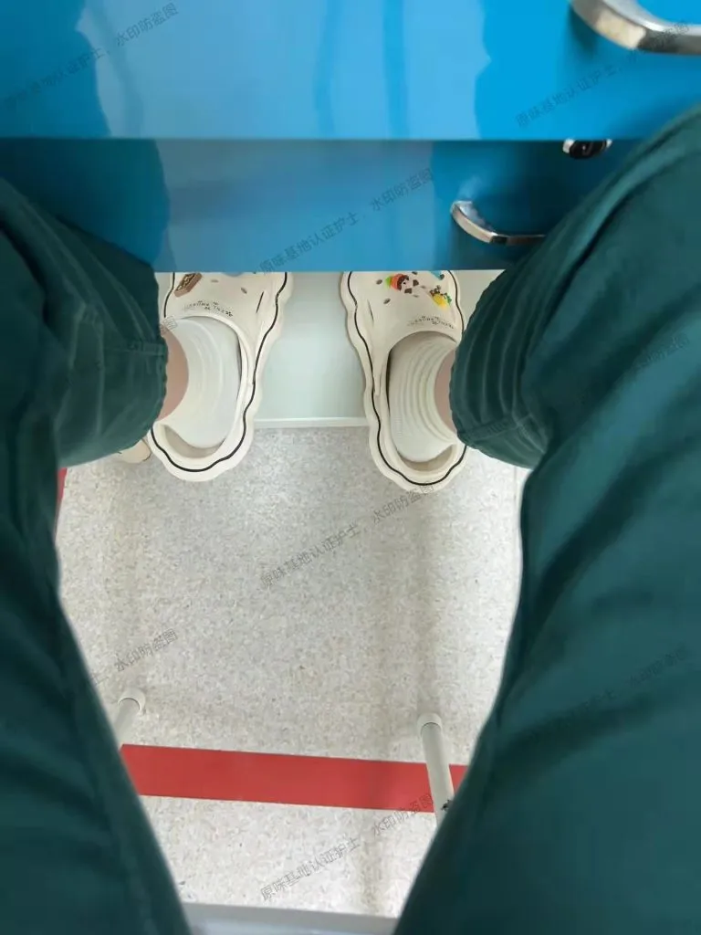 图片[2] - 正儿八经体制内小护士，出点原味，卖点零花钱 - 基地