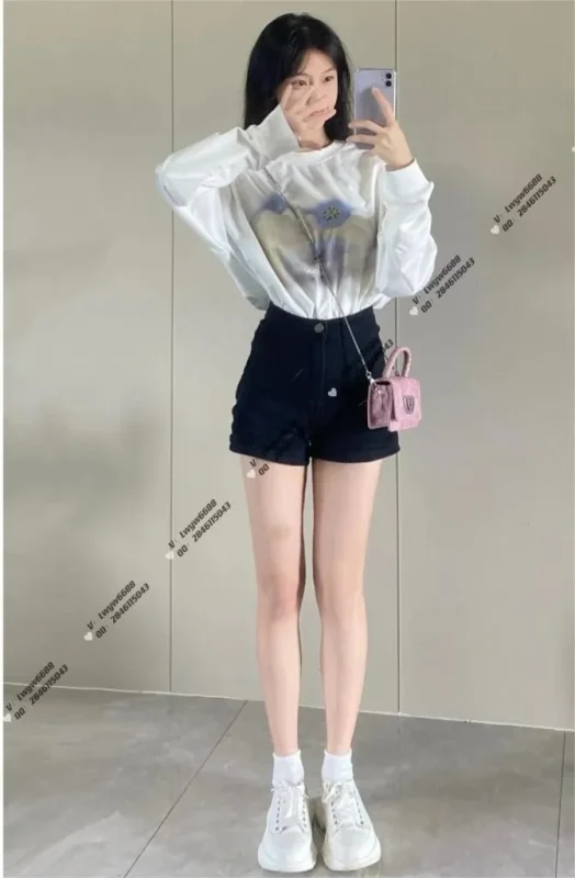 04年的邻家小姐姐(小社恐)兼职出原味 - 基地